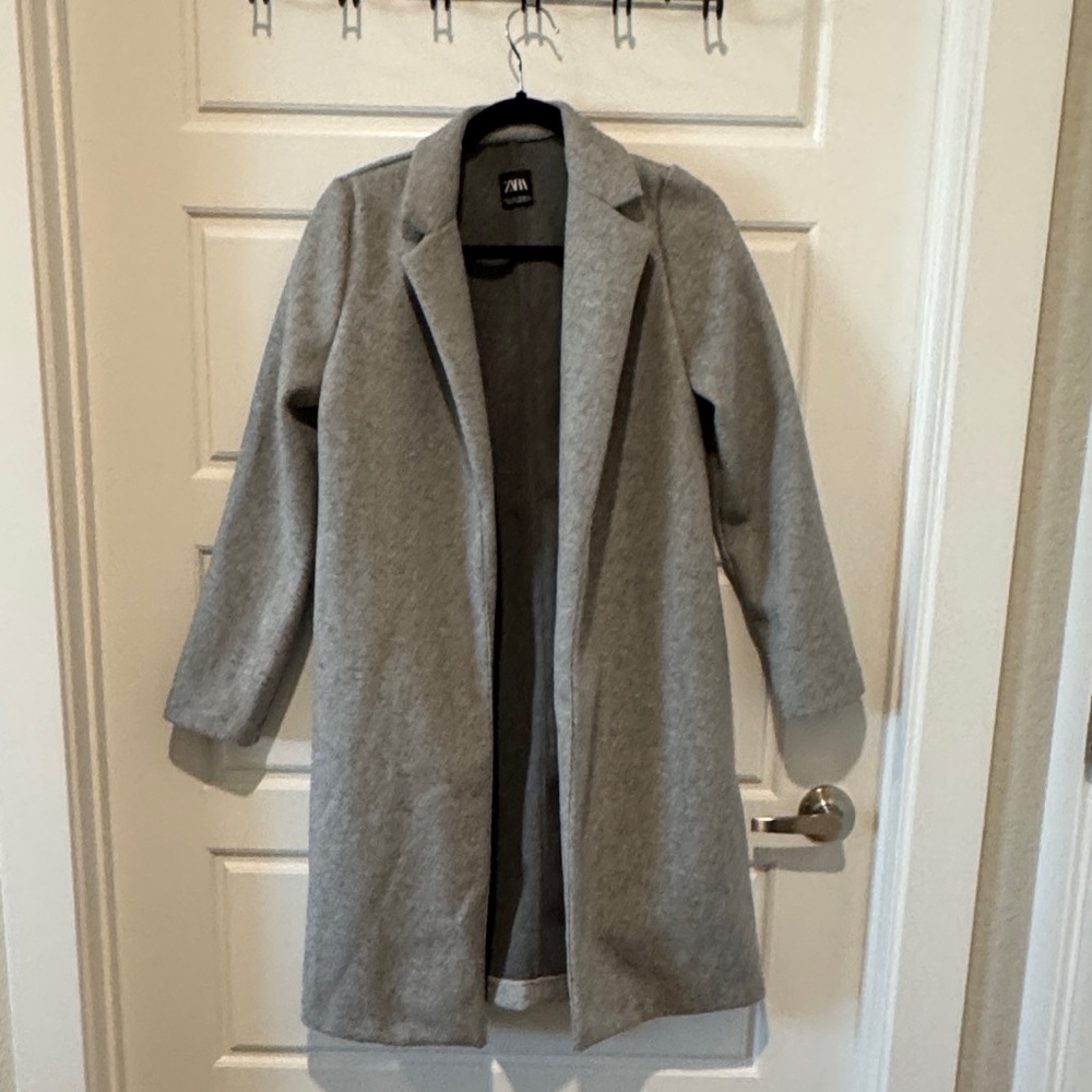 Zara Women's Classic Gray Trench Coat